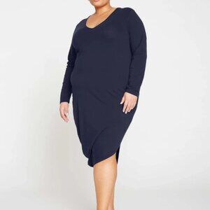 Universal Standard Iconic Long Sleeve V-Neck Geneva Dress